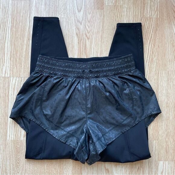 Athleta Black Rainier 2-in-1 Tight Layered Shorts Leggings Combo - Size: Small - Picture 4 of 10